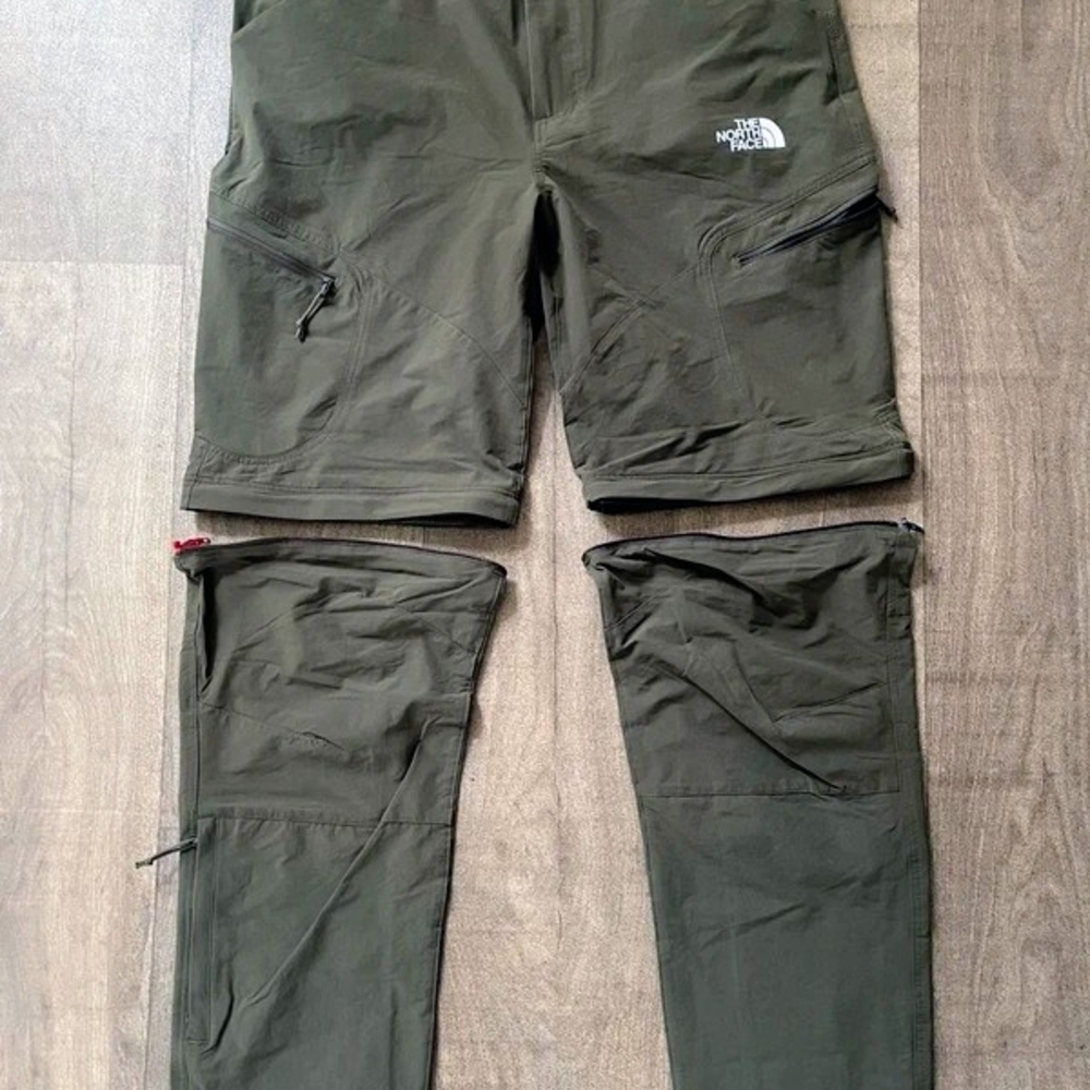The North Face Men's Cargo Convertible Pants - Dark Green